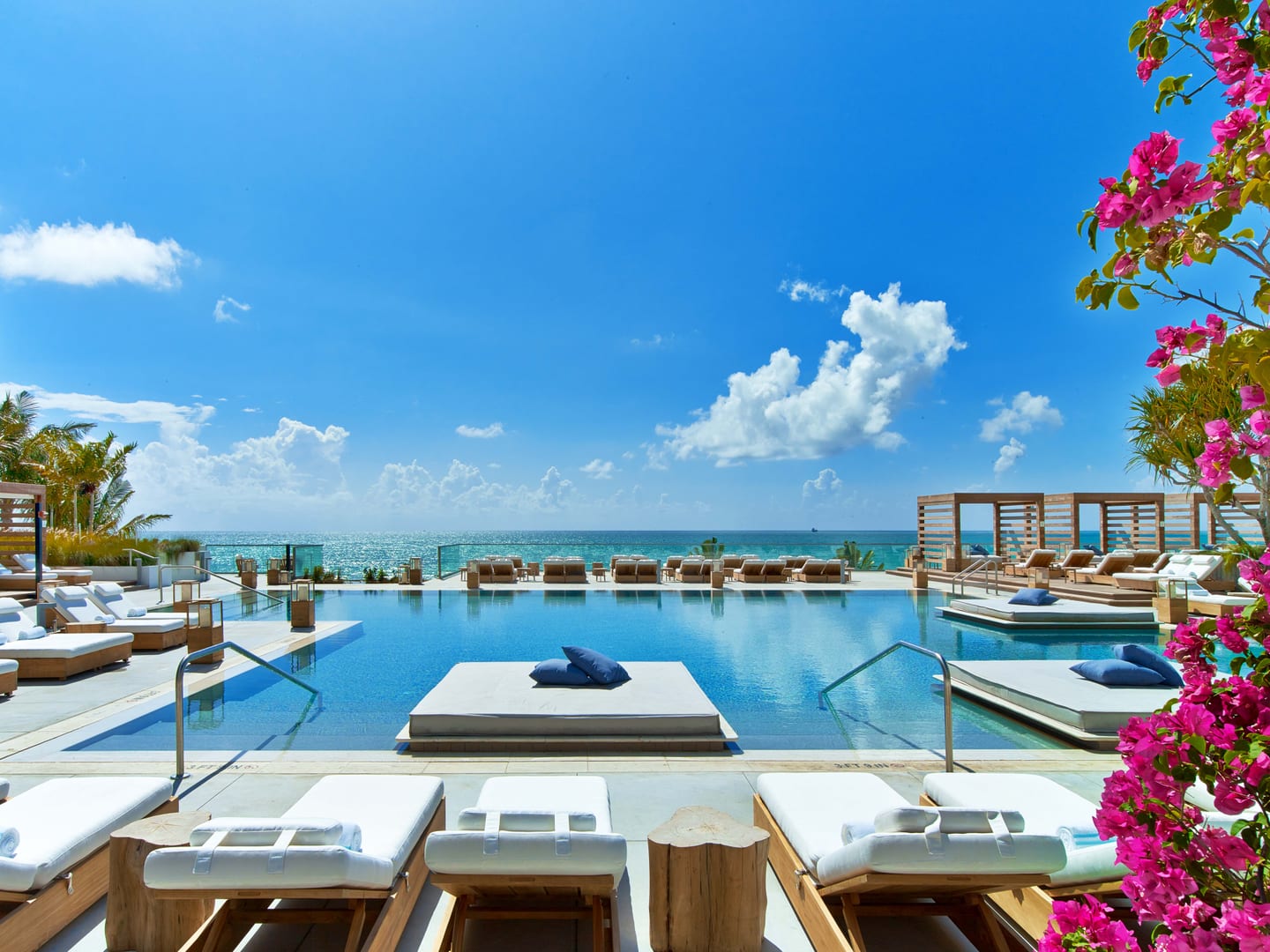 1 Hotel South Beach pool overlooking the ocean